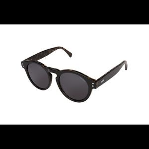 Komono- Lulu Black Tortoise